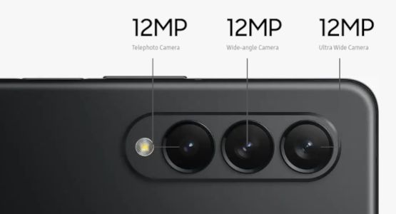 camera disadvantages of samsung galaxy z fold3
